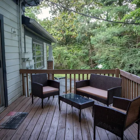 The Cozy Bungalow - Official Historic Home Near UNC!