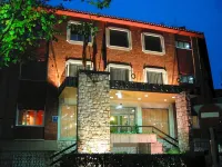 Hotel Isabel de Segura - 3-Star