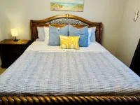 Large Pool • Clean & Comfortable • Split Floorplan • King Beds! - 3-Star