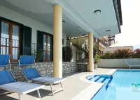 Hotel Gallo - Pools