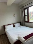 Bandipur Samira Homestay & Mountain View Restaurant - parking