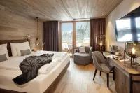 Alpenhotel Kitzbühel am Schwarzsee - 4 Sterne Superior - Balkoner