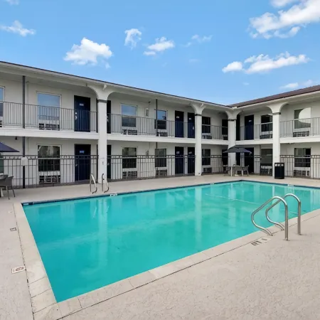 Motel 6 Bryan, TX - University Area