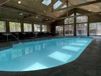 Estes Mountain Inn - Swimmingpools
