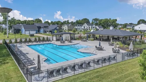 Hidden Retreat Luxury Townhome - 3 Bd/2.5Ba 1 Mi to I24, 5 Mi to Shopping & MTSU - Boutique