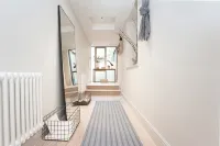 Stylish Wood Street Apartment - City Centre - Apartments