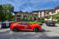Hotel Prezydent Krynica Zdrój - Parkplatz