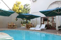 Turnberry Boutique Hotel - parking