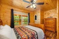 Cliffview Resort Lakefront  4Br, 3BTH- No Smoking/Pets. Fishing Dock, Game Rm. - 4-Star