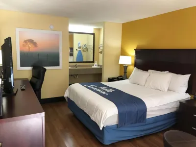 Days Inn by Wyndham King/Winston Salem Area Hotels in Pilot