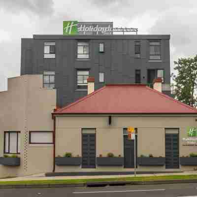 Holiday Inn & Suites Parramatta Marsden Street, an IHG Hotel Hotel Exterior