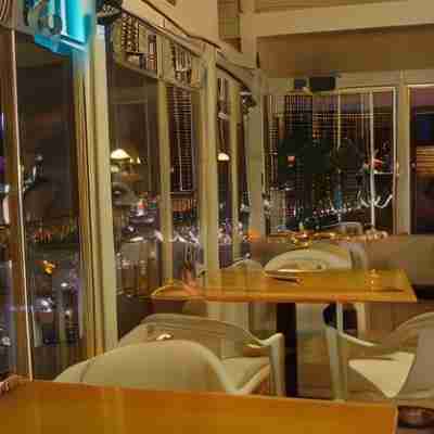 New Sungate Motel Dining/Meeting Rooms