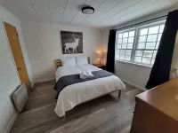 Aux 4 Vents - Auberg'Inn Отели в г. Карлетон-Сюр-Мер