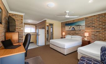 Sunshine Coast Airport Motel