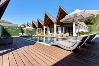 Golden Beach Resort - Pool