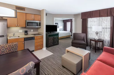 Homewood Suites by Hilton Indianapolis - Keystone Crossing Hotels in Indianapolis