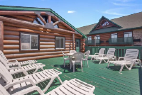 Days Inn by Wyndham Mackinaw City/Bridgeview Area