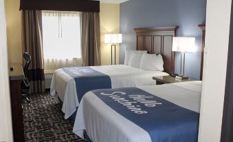 Days Inn by Wyndham Batavia Ohio