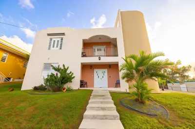 Colinas del Atlantico Vacational House 2nd Floor Hotels near Parque Carlos Martínez Arenales