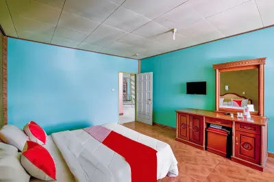 Matahari 2 Hotel Jambi Hotel dekat Masjid Rahmatullah, Simpang Kapuk