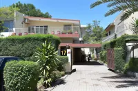 Marvi Guest House