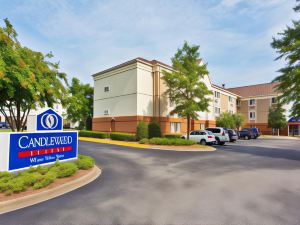 Sonesta Simply Suites Oklahoma City Airport