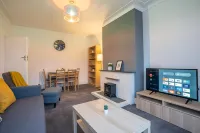 Quiet Neighborhood-Free Parking Hotels in Fleetwood
