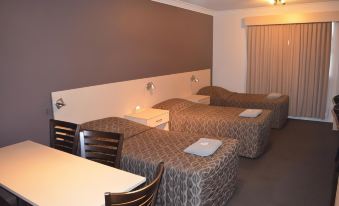 Econo Lodge Moree Spa Motor Inn