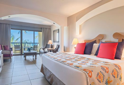 Iberostar Waves Bahia - All Inclusive Hotel Overview