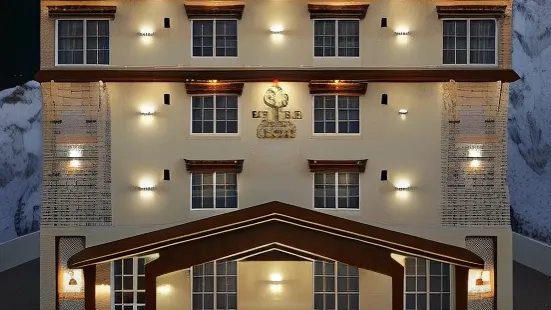 New Hotel Snow Crest