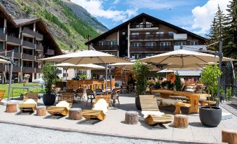 Schweizerhof Zermatt - a Small Luxury Hotel