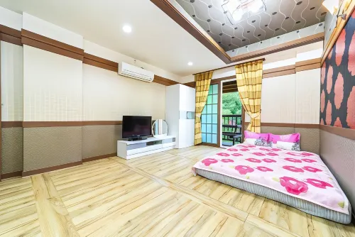Miryang Byeolmaru Pension