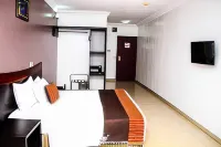 Suru Express Hotel Hotels near H F C