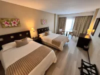 Howard Johnson by Wyndham Funes Hotels in Funes