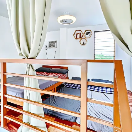 The Lavana Villa Del Matabungkay by RedDoorz