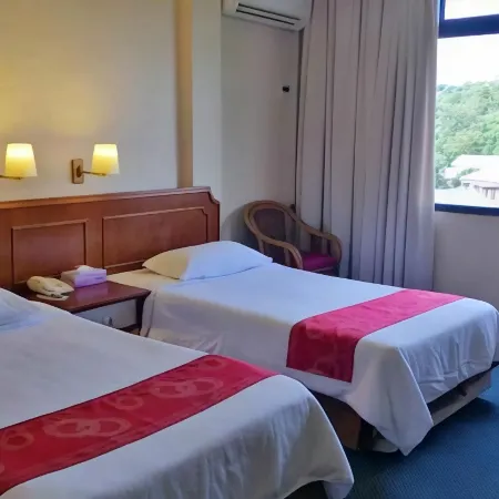 Pacific Orient Hotel