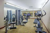 La Quinta Inn & Suites by Wyndham Olathe Hotels in Olathe