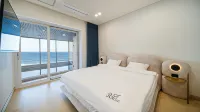 Pohang Oia Pool Villa