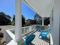 The Pearl Inn Bed and Breakfast Hotels in Ilwaco
