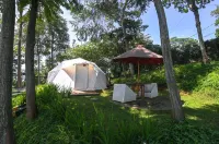 Glamping Taman Love - 3-Star