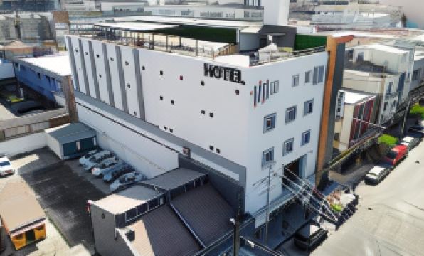 Hotel Grand One Plaza