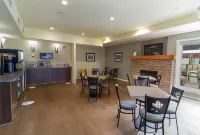 The Kanata by BCMInns Blairmore Hotels in Blairmore