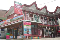 Hotel & Hostel Sloth Backpackers Hotels near Costa Rica Sky Adventures