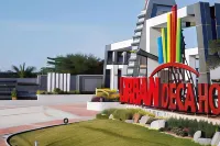Laurens Crib Staycation in Marilao Free Parking & Wifi