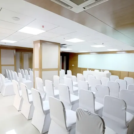 Hotel Dortn Hinjawadi Phase 1 Отели в г. Хинджавади