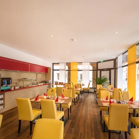 Montivo Hotel Köln-Bonn Airport - Ehemals Montana Hotel