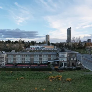 Days Inn by Wyndham Surrey