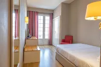 Seth Port Mahón فنادق في Es Castell