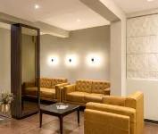 Hotel Paramount Suites & Service Apartments - 2-Star
