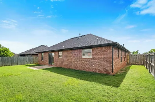 The Colorful Casa: Near AMP/Promenade/Bike Trails